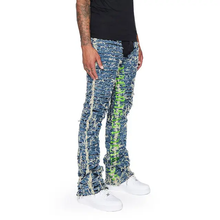 Load image into Gallery viewer, Shredded Jeans
